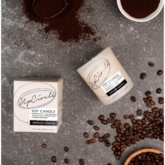 UPCIRCLE ESPRESSO MARTINI NATURAL SOY CANDLE